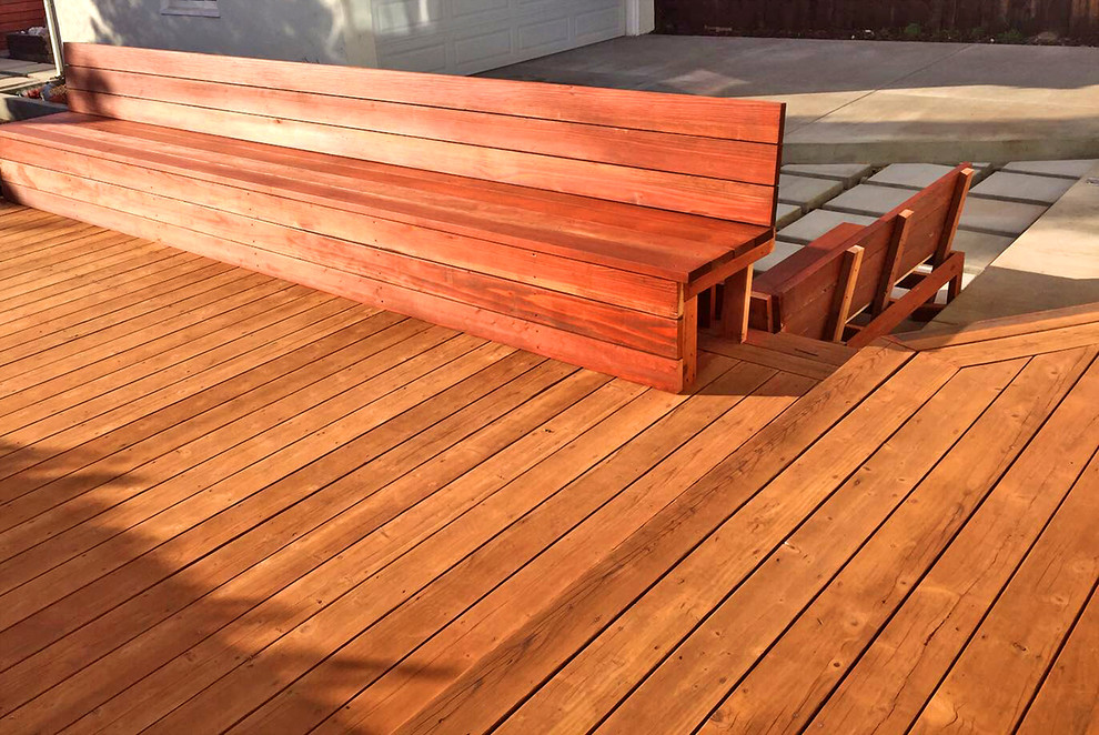 Inspiration for a deck remodel in Los Angeles