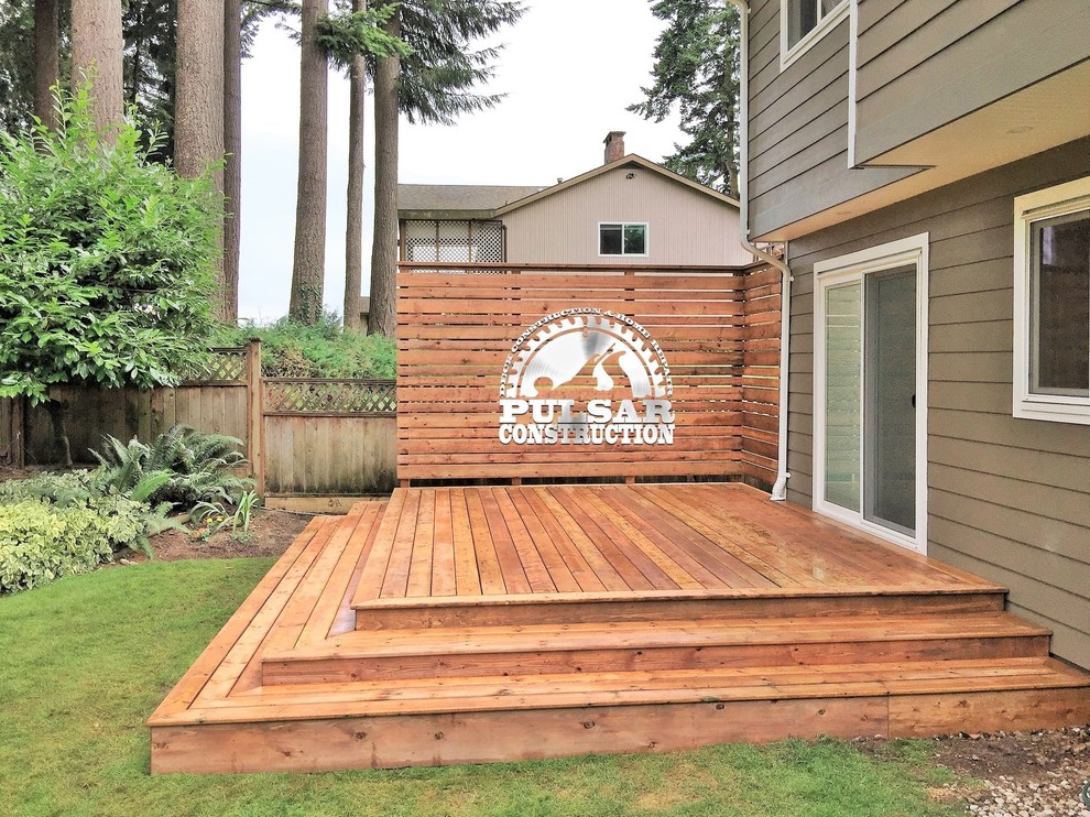 Wooden Deck With Box Steps & Privacy Screen - Deck - Other - by Pulsar  Construction | Houzz