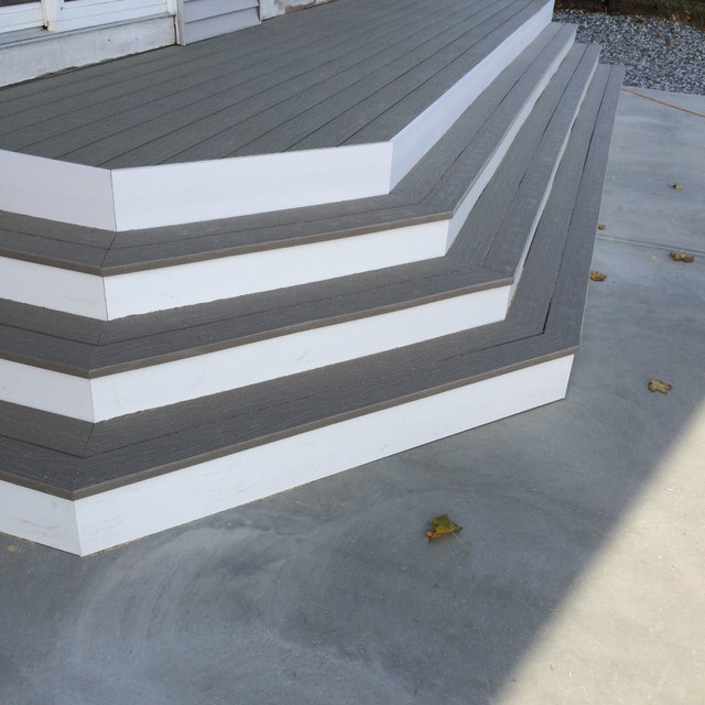 Wrap around stairs Craftsman Deck Bridgeport by Craftsman