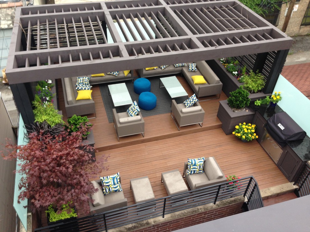 Design ideas for a medium sized contemporary roof terrace in Chicago with a pergola.