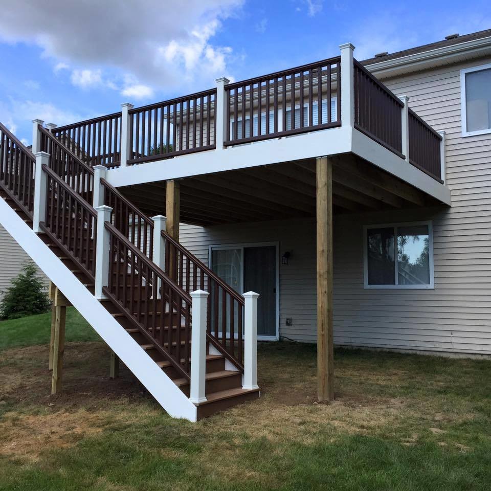 Wyoming Trex Deck - Deck - Grand Rapids - by PR Design Build LLC | Houzz