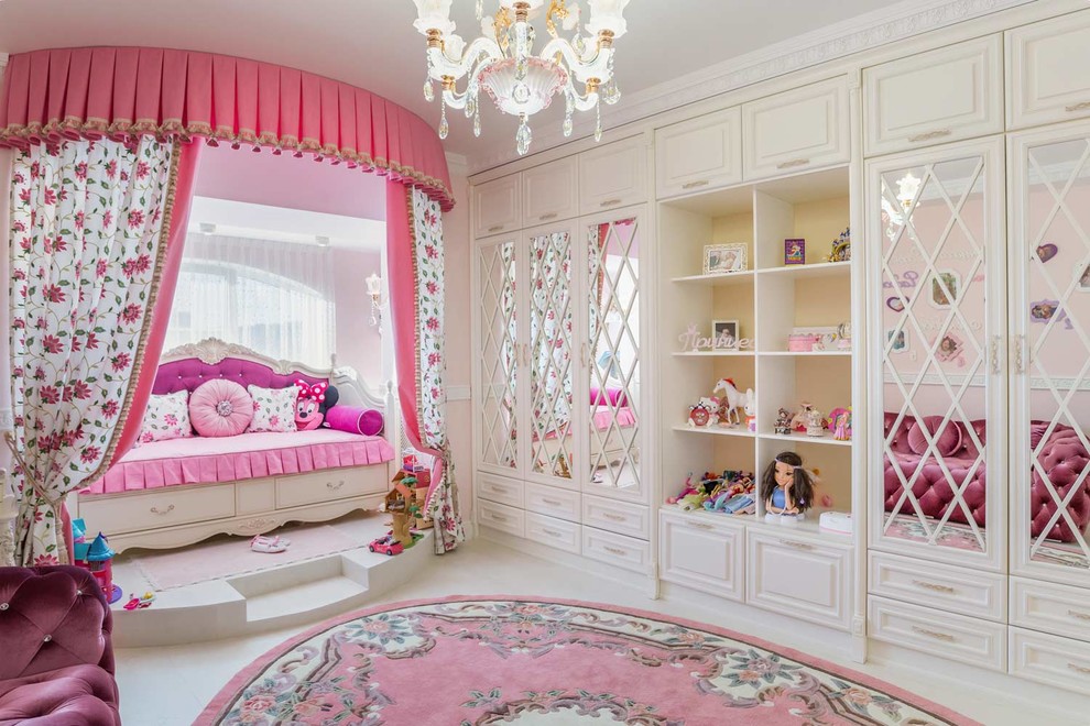 Inspiration for a classic kids' bedroom for girls in Other with white floors and pink walls.