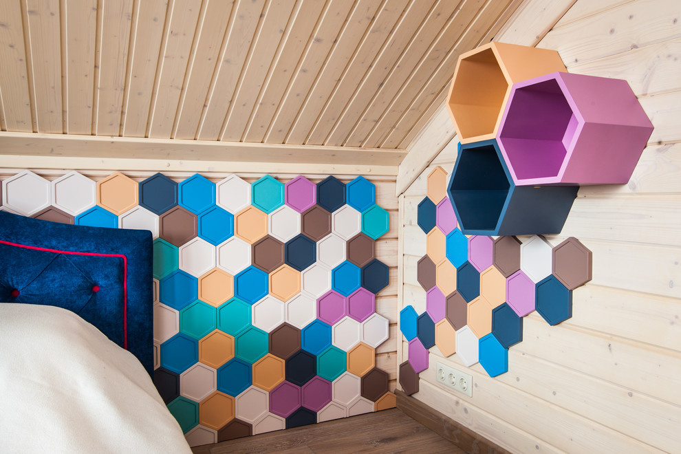 Inspiration för ett funkis barnrum kombinerat med sovrum, med flerfärgade väggar