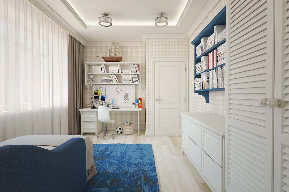 Idées déco pour une chambre d'enfant de 4 à 10 ans classique de taille moyenne avec un mur beige, parquet clair et un sol beige.
