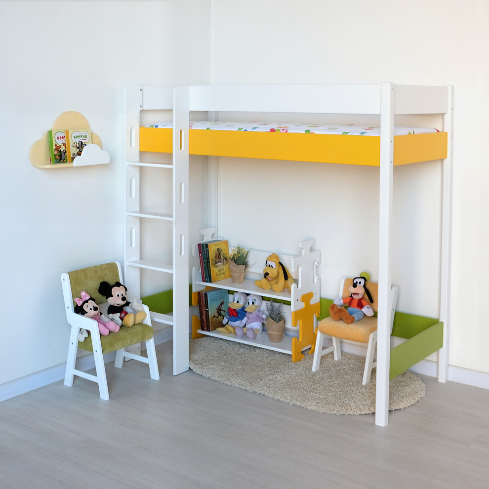 Exempel på ett mellanstort modernt könsneutralt barnrum kombinerat med sovrum