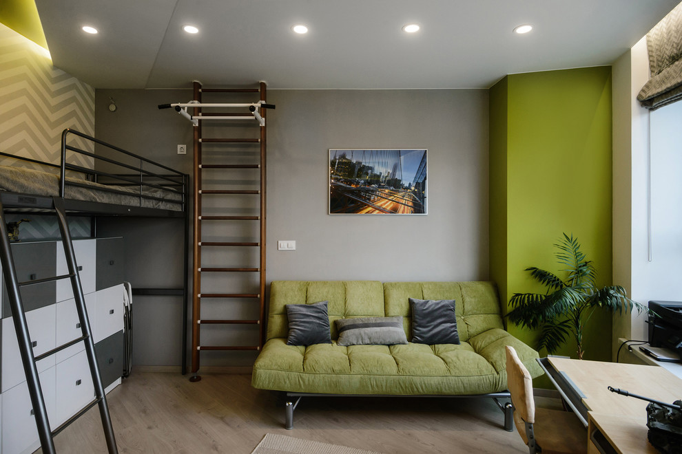 Idee per una cameretta per bambini eclettica di medie dimensioni con pareti grigie, pavimento in laminato e pavimento beige