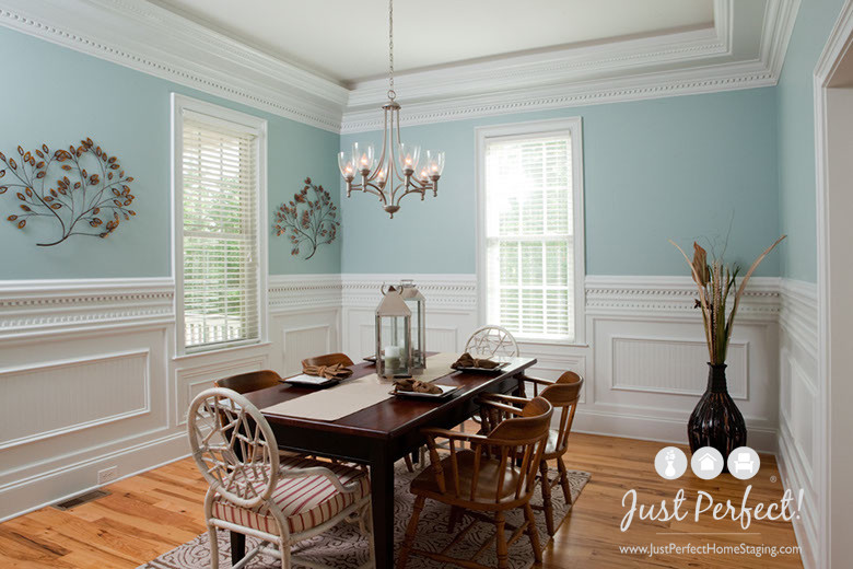 Photo of a classic dining room in Wilmington.
