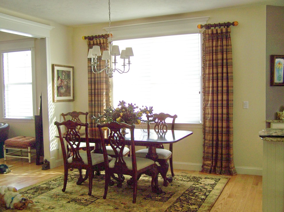 2011 Adam's Farm, Shrewsbury, MA Traditional Dining Room Boston