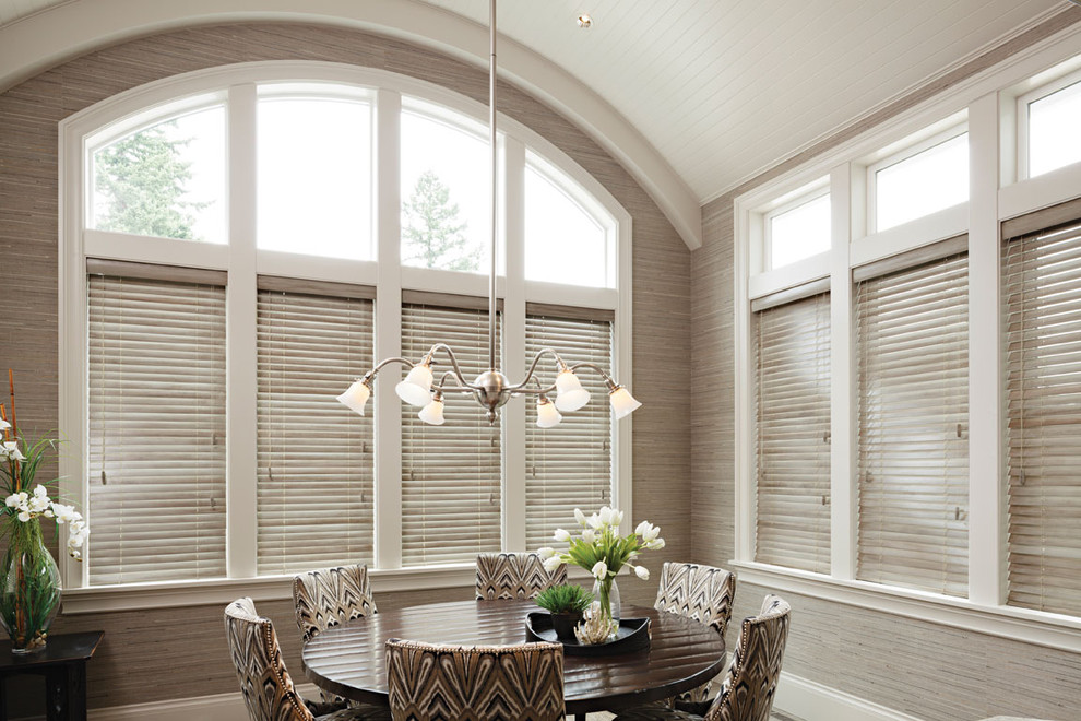 Design ideas for a classic dining room in Portland.