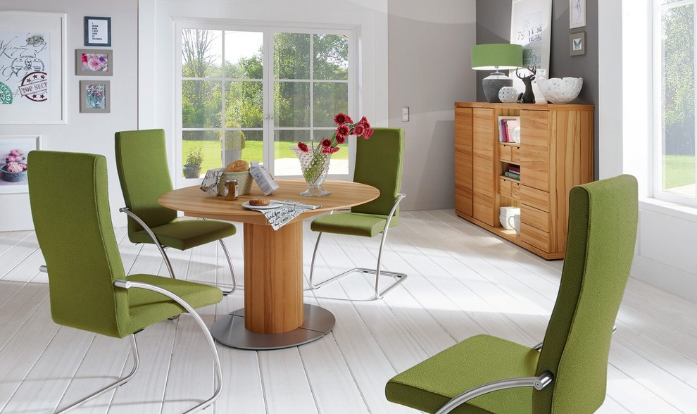 2837 Round Dining Table Extendable Venjakob Modern Dining Room New York by Creative