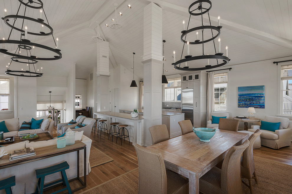 Inspiration for a nautical dining room in Miami.