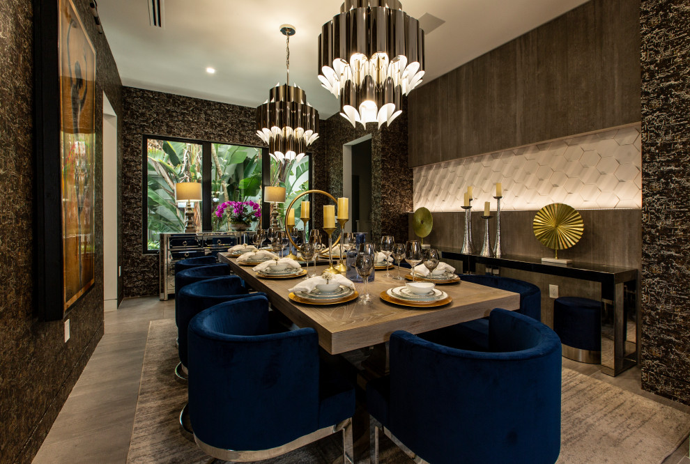 Inspiration for a contemporary dining room remodel in Tampa