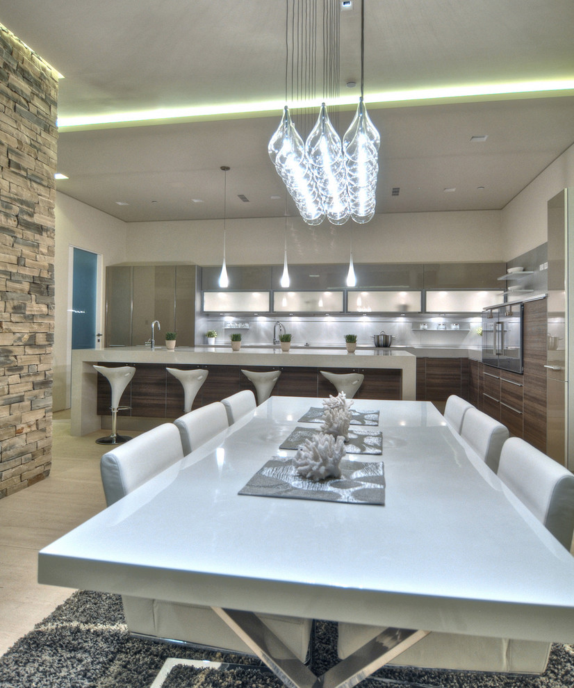 This is an example of a contemporary dining room in Orange County.