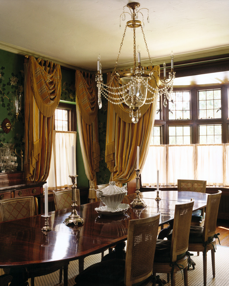A traditional dining room - French Country - Dining Room - New York - by DUCE CONSTRUCTION CORP ...