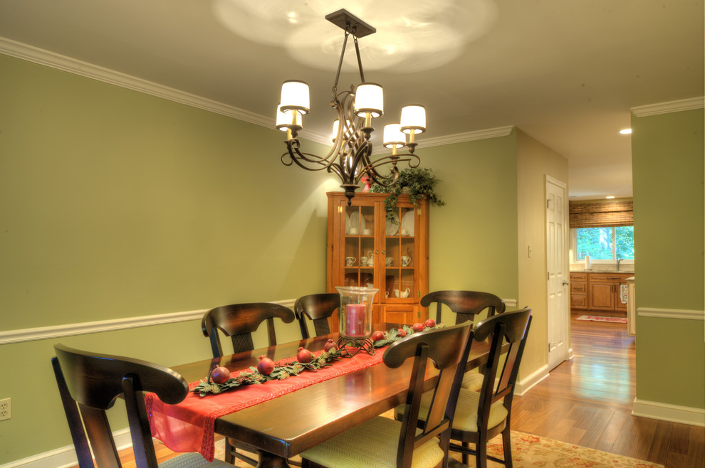 Inspiration for a timeless dining room remodel in DC Metro