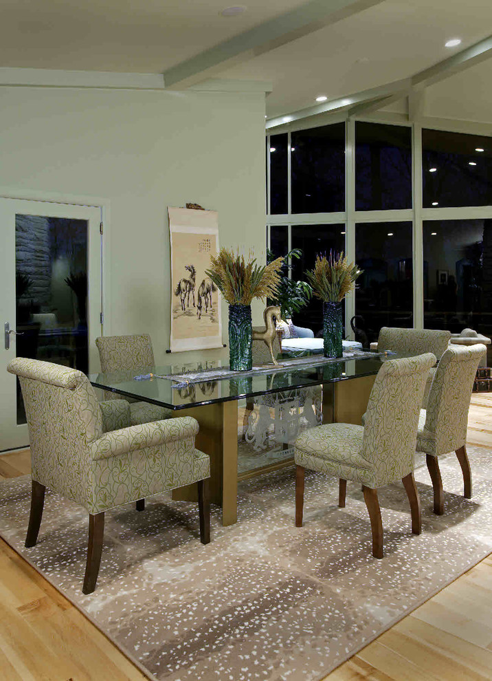 Inspiration for a modern dining room remodel in Charlotte