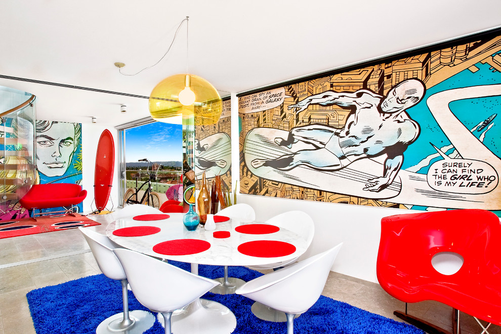Immagine di una sala da pranzo aperta verso il soggiorno design con pareti bianche e pavimento in gres porcellanato