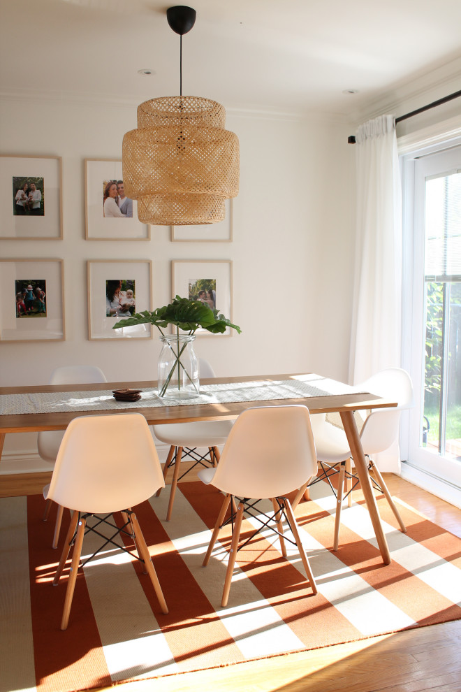 Inspiration for a scandi dining room in Montreal.