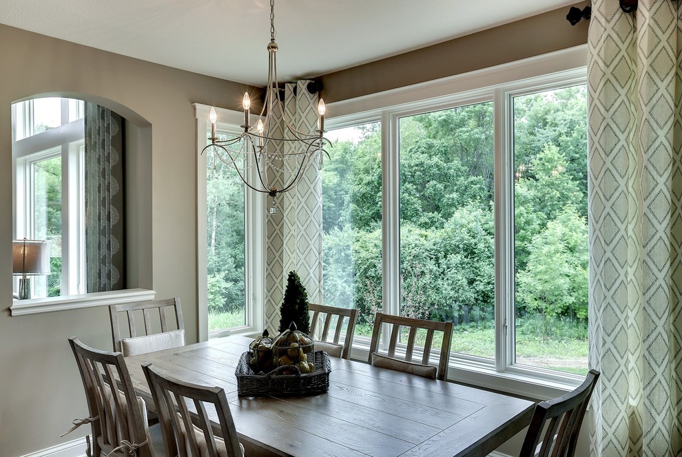 Inspiration for a craftsman dining room remodel in Minneapolis