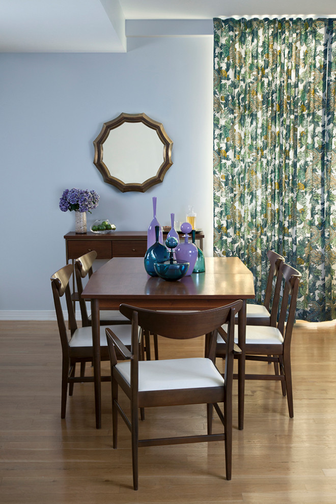 Retro dining room in New York.