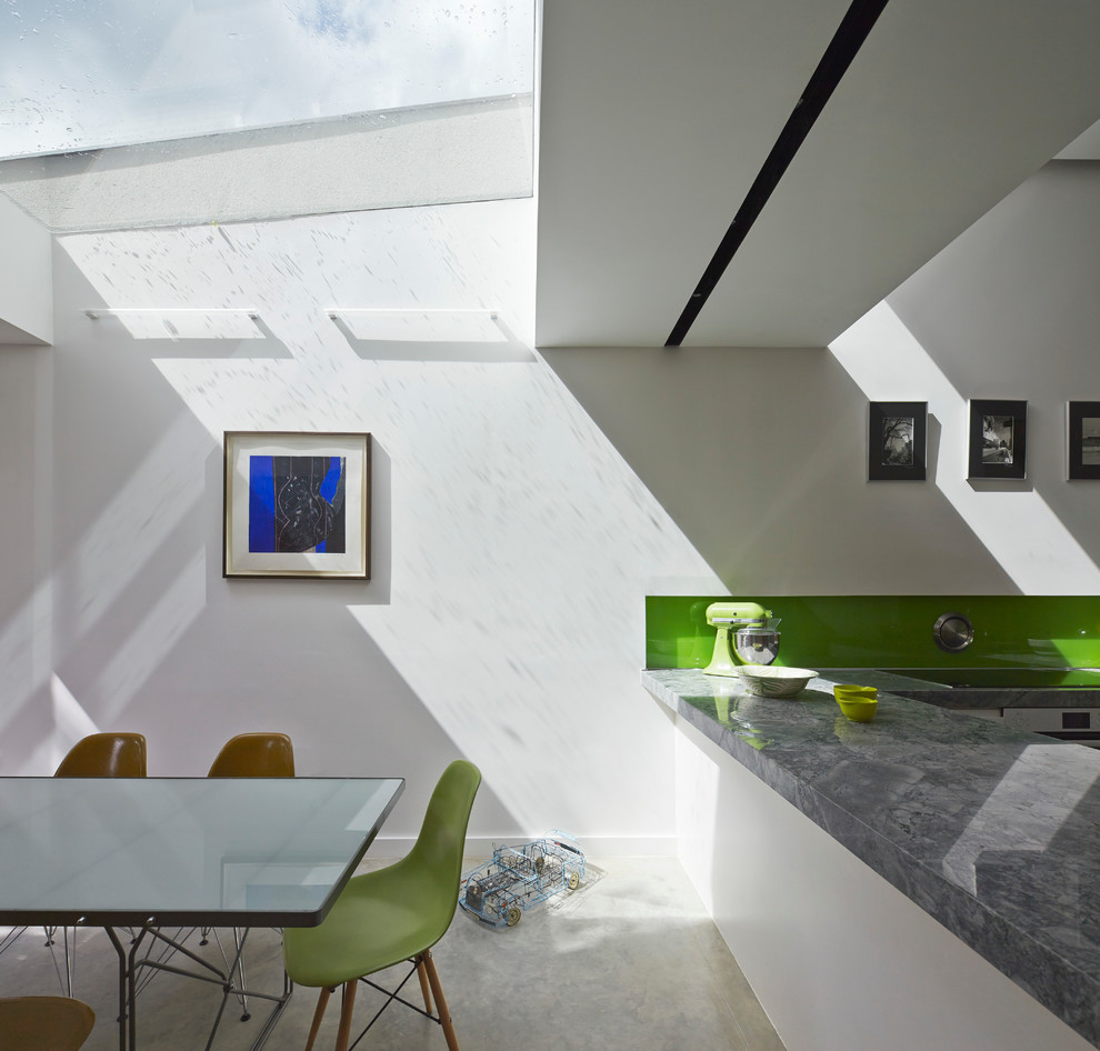 Modernes Esszimmer in London