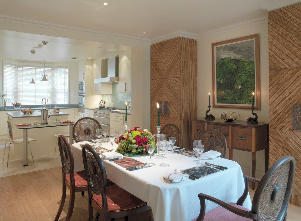 Design ideas for a traditional dining room in London.