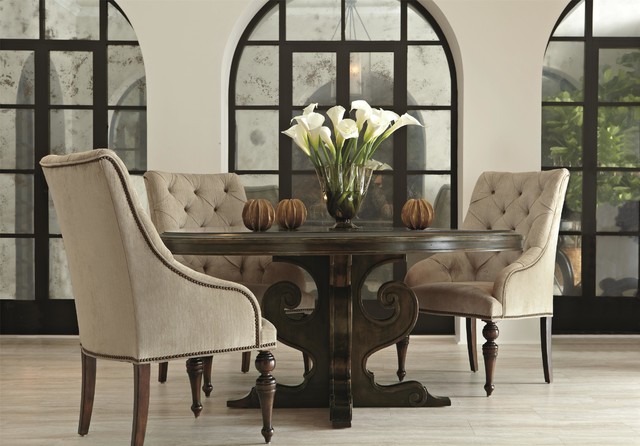 Bernhardt Villa Medici Round Dining, Baer S Furniture Dining Room Sets