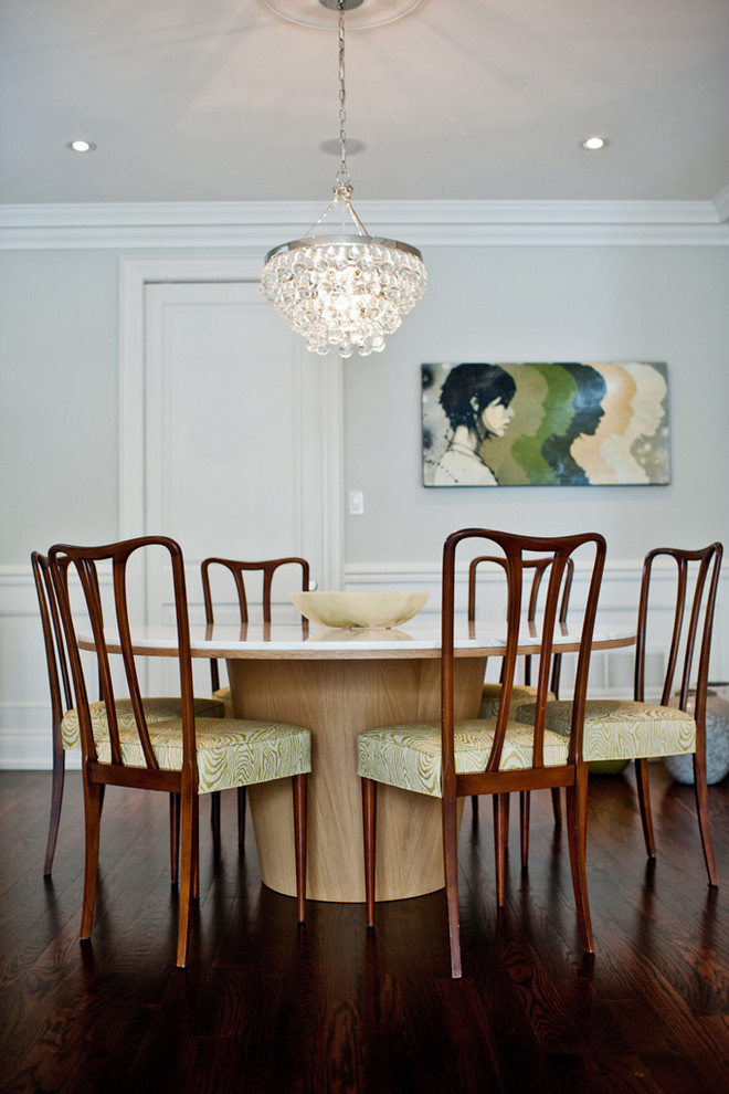 This is an example of a classic dining room in Toronto.