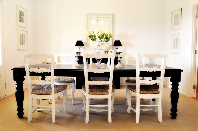 Black table white chairs sale