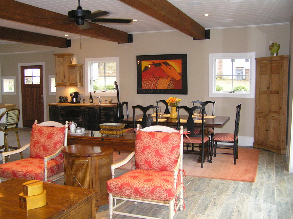 Foto de comedor de cocina de tamaño medio con paredes beige, suelo de linóleo y suelo gris