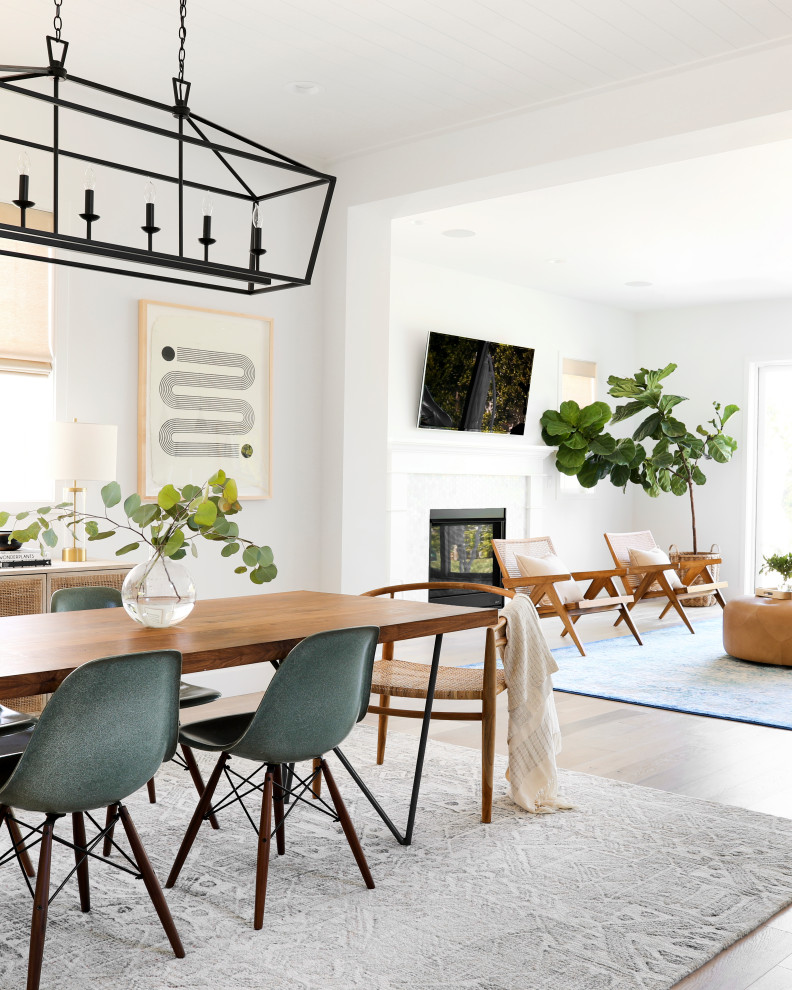 California Modern - Modern - Dining Room - Los Angeles - by Kerry