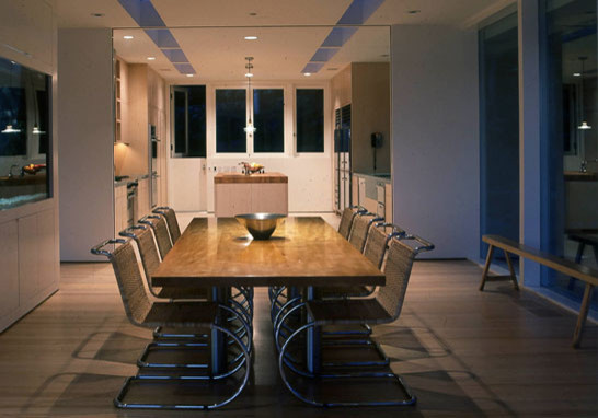 Design ideas for a modern dining room in San Francisco.