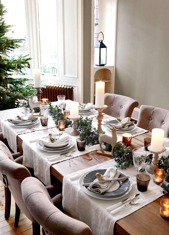Inspiration for an eclectic dining room remodel in Glasgow