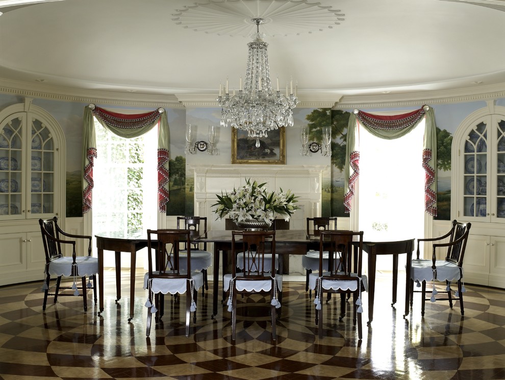 This is an example of a dining room in New York.
