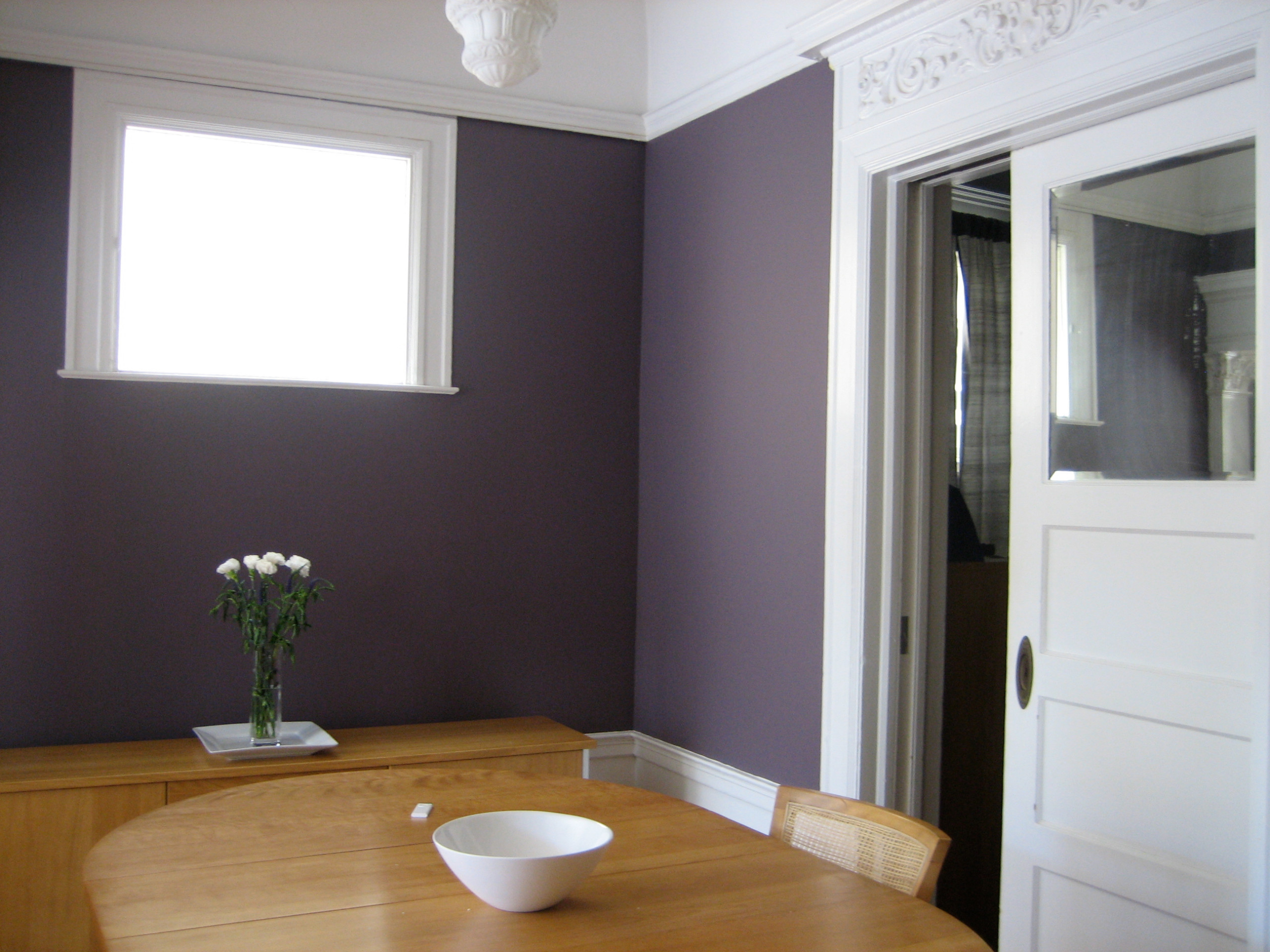 75 Most Popular 75 Beautiful Small Dining Room with Purple Walls Ideas and  Designs Design Ideas for May 2022 | Houzz IE