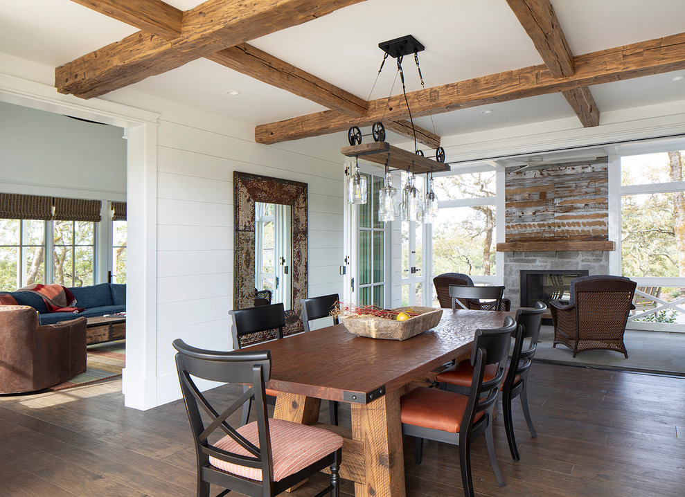 Inspiration for a cottage dining room remodel in San Francisco