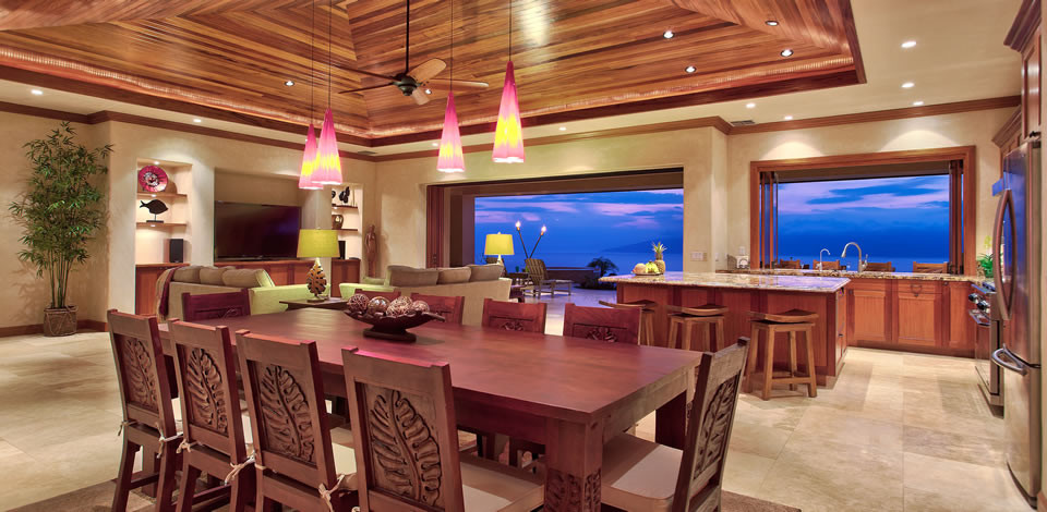Inspiration for a contemporary dining room in Hawaii.