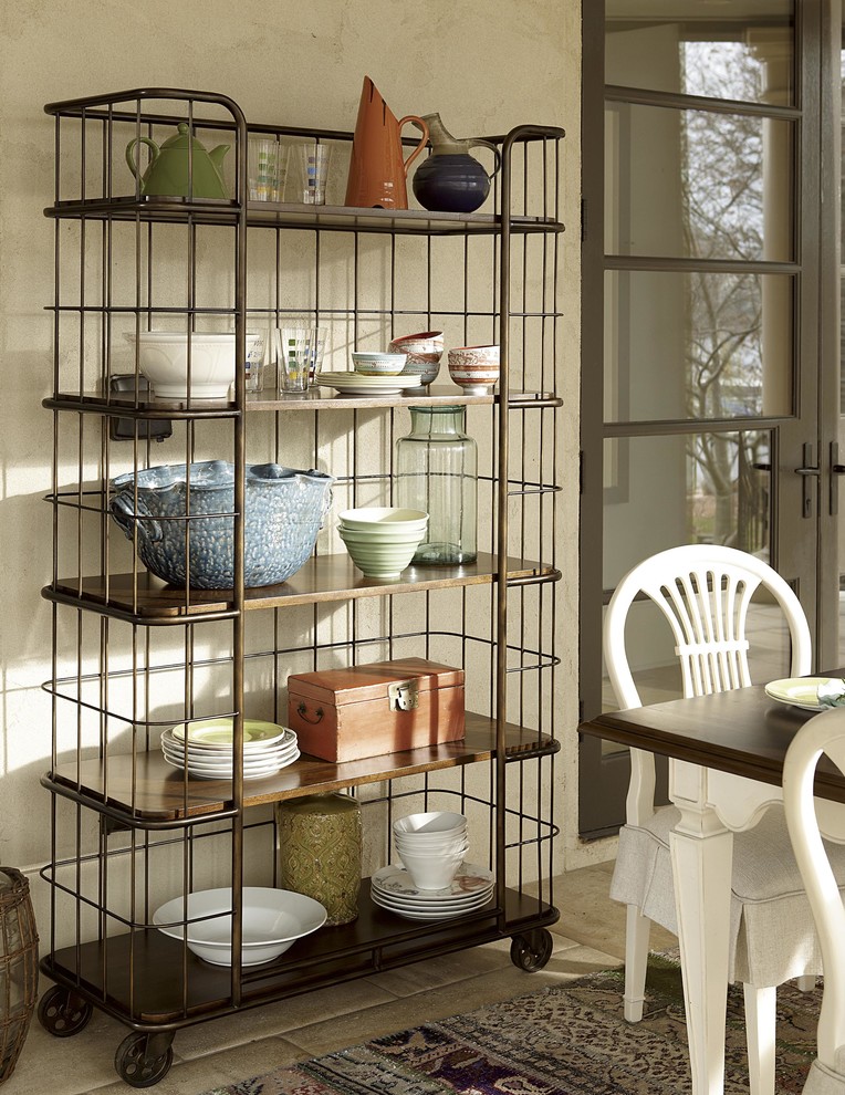Inspiration for a timeless dining room remodel in Miami
