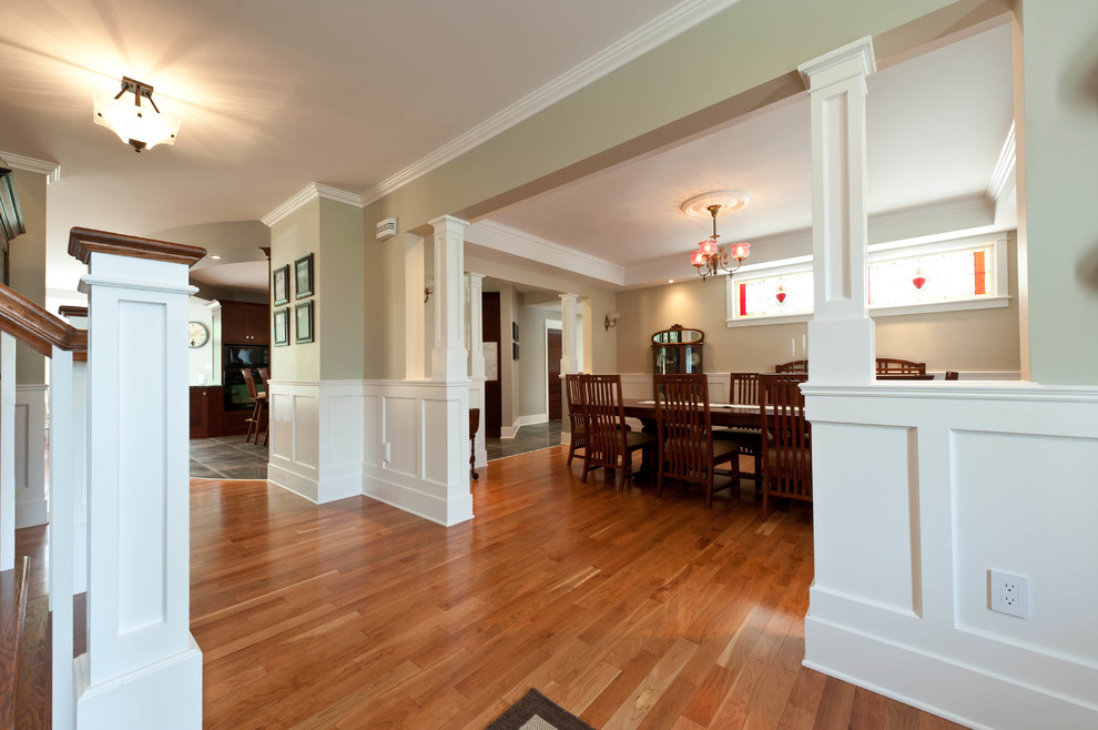 This is an example of a traditional dining room in Ottawa.