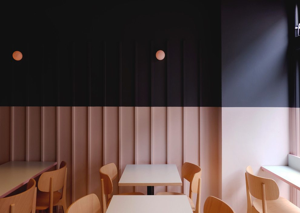 Foto di una sala da pranzo scandinava