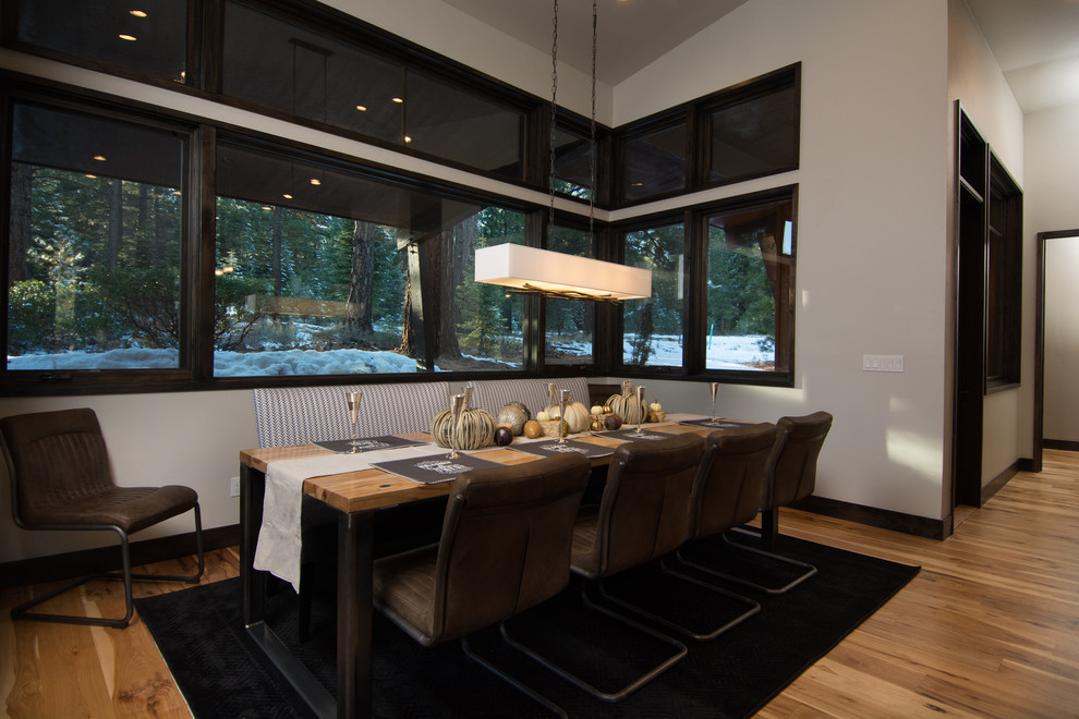 CUSTUM DINING TABLE Modern Dining Room Las Vegas by INTEGRITY