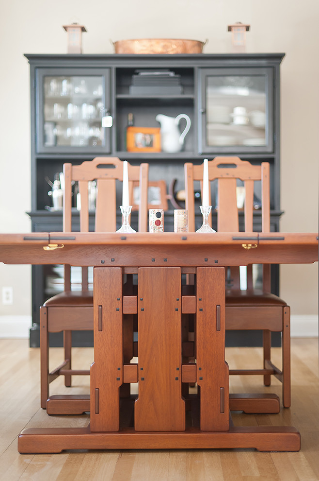 Custom Dining Table and Chairs - Estilo Craftsman - Comedor - Chicago ...