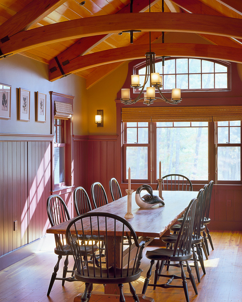 Dining room - traditional dining room idea in Portland Maine