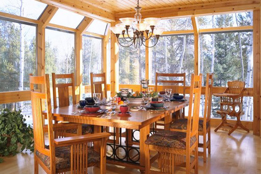 Example of a dining room design in Denver