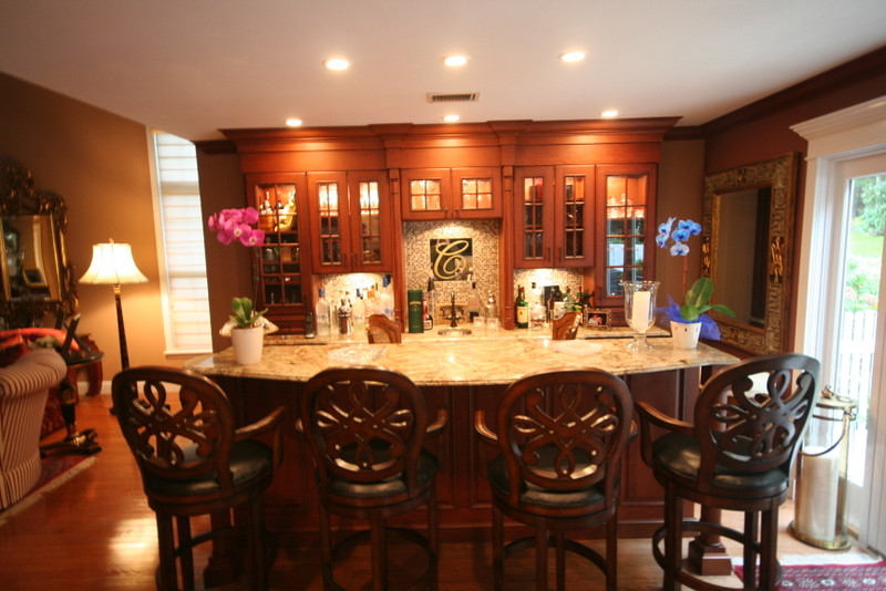 This is an example of a traditional dining room in New York.