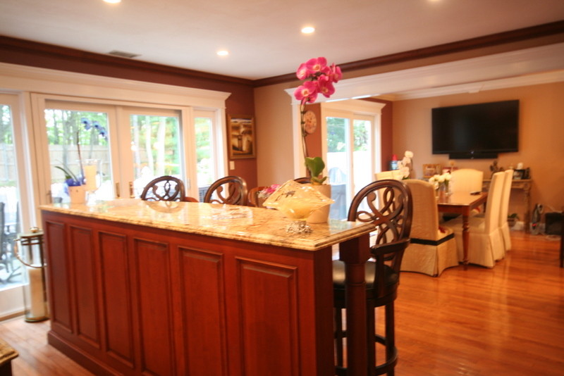 Custom Wet Bar Traditional Dining Room New York by Vazac