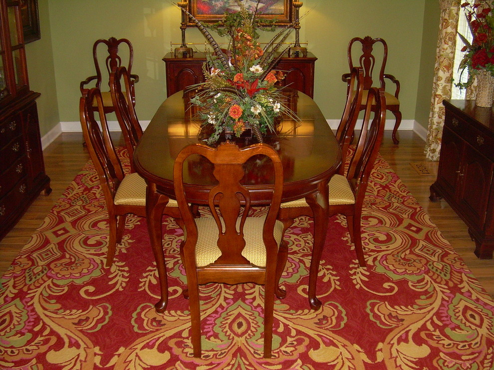 Photo of a traditional dining room in Raleigh.