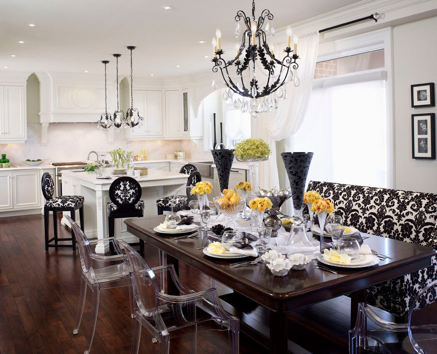 Inspiration for a medium sized contemporary dining room in Toronto.