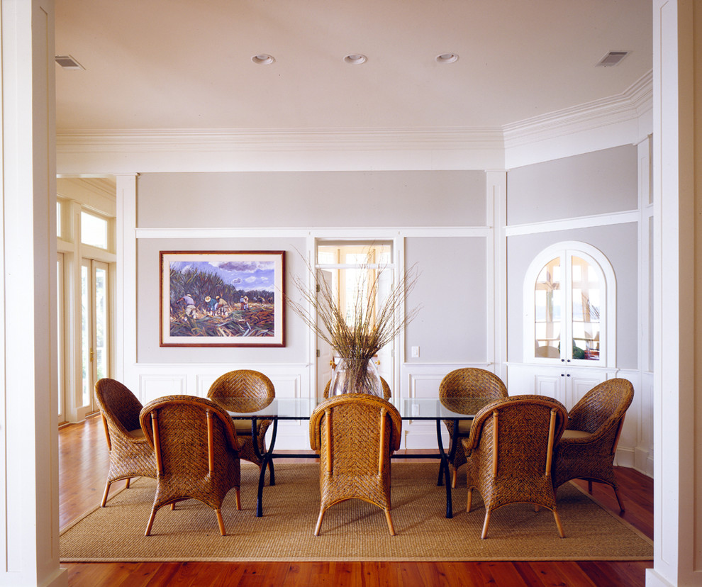 Dining room - coastal dark wood floor dining room idea in Atlanta with gray walls