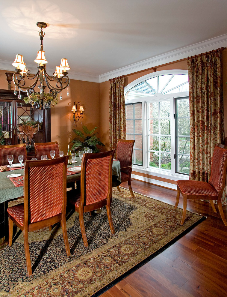 Example of a dining room design in Dublin